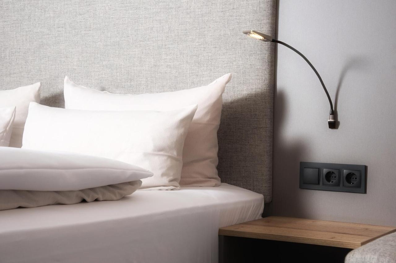 Hotel Am Berghang 3*